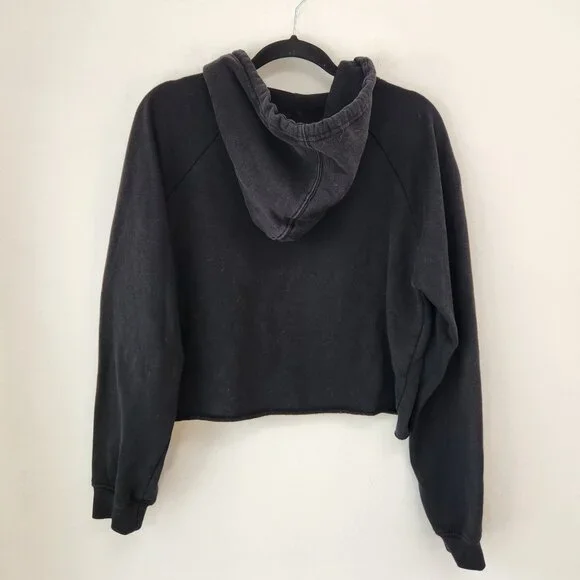 NBA Chicago Bulls Black Hooded Sweatshirt Cropped Hoodie Women's M - Picture 2 of 6